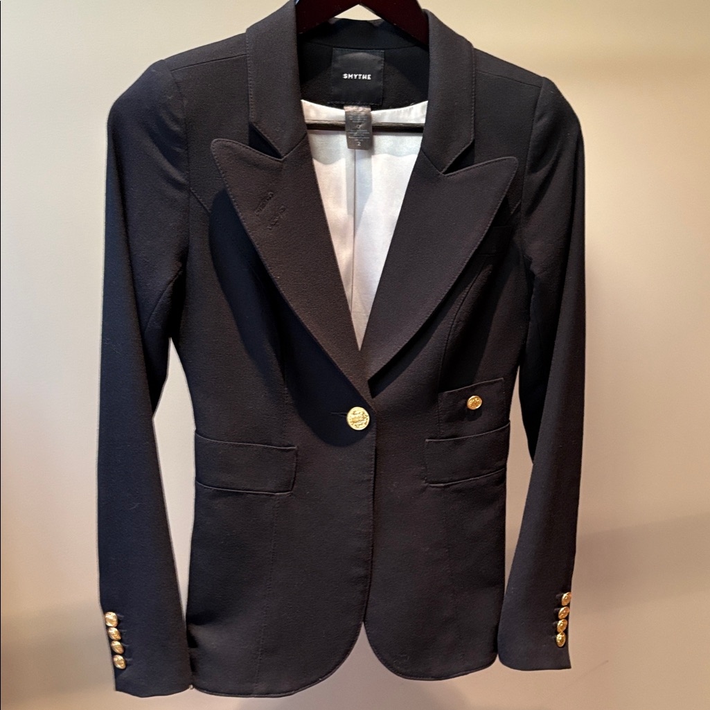 Timeless Smythe Duchess Blazer. Black, Size 2.